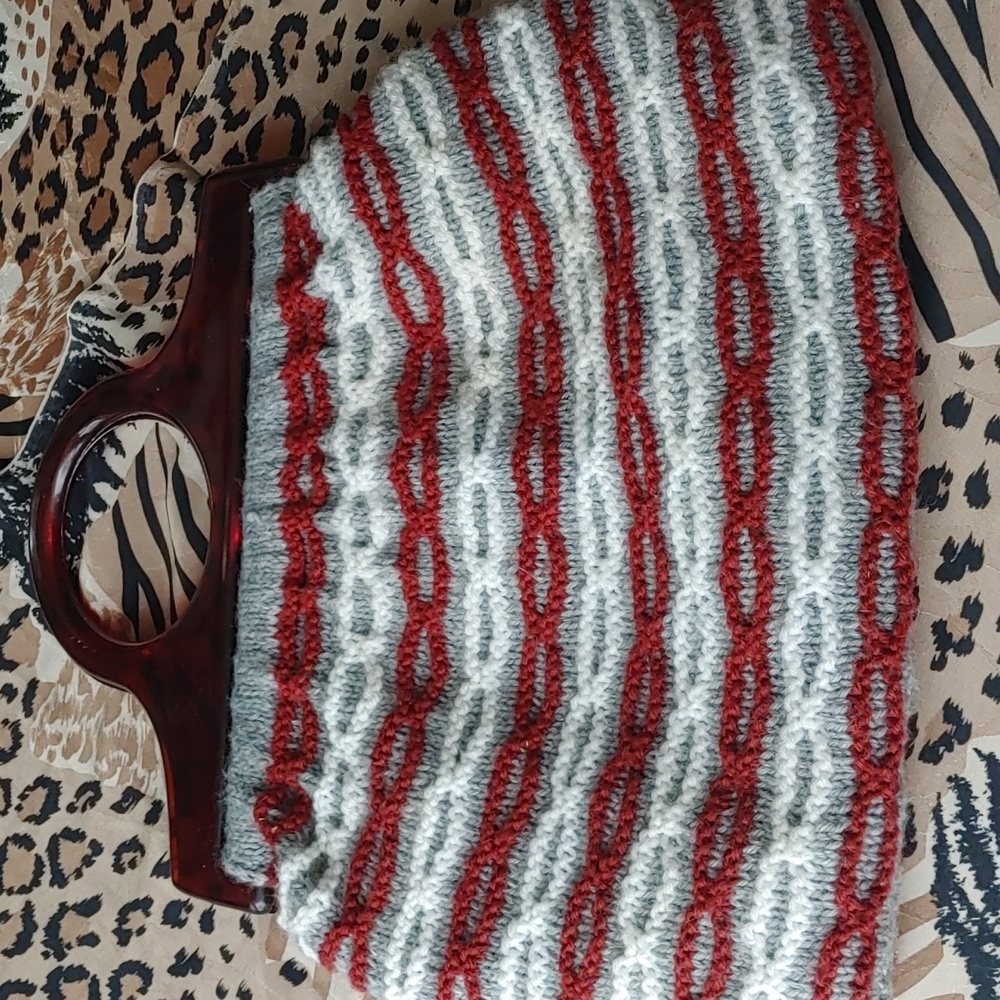 Vintage Knitted Hand Bag
